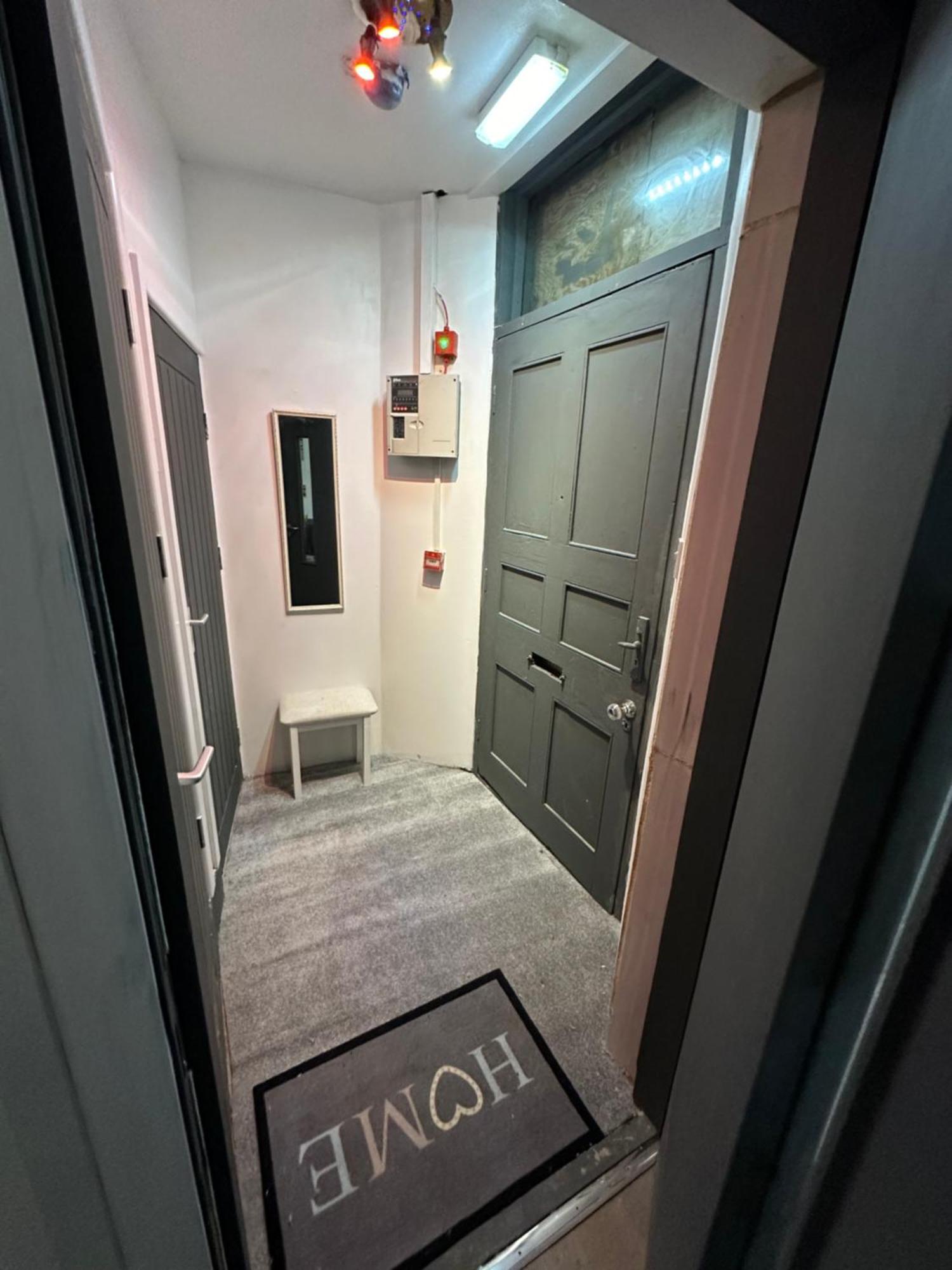 New York Style, Central, Canal River Don, 2 Levels, 6pp, Free Parking, 5g Wifi Apartment *
