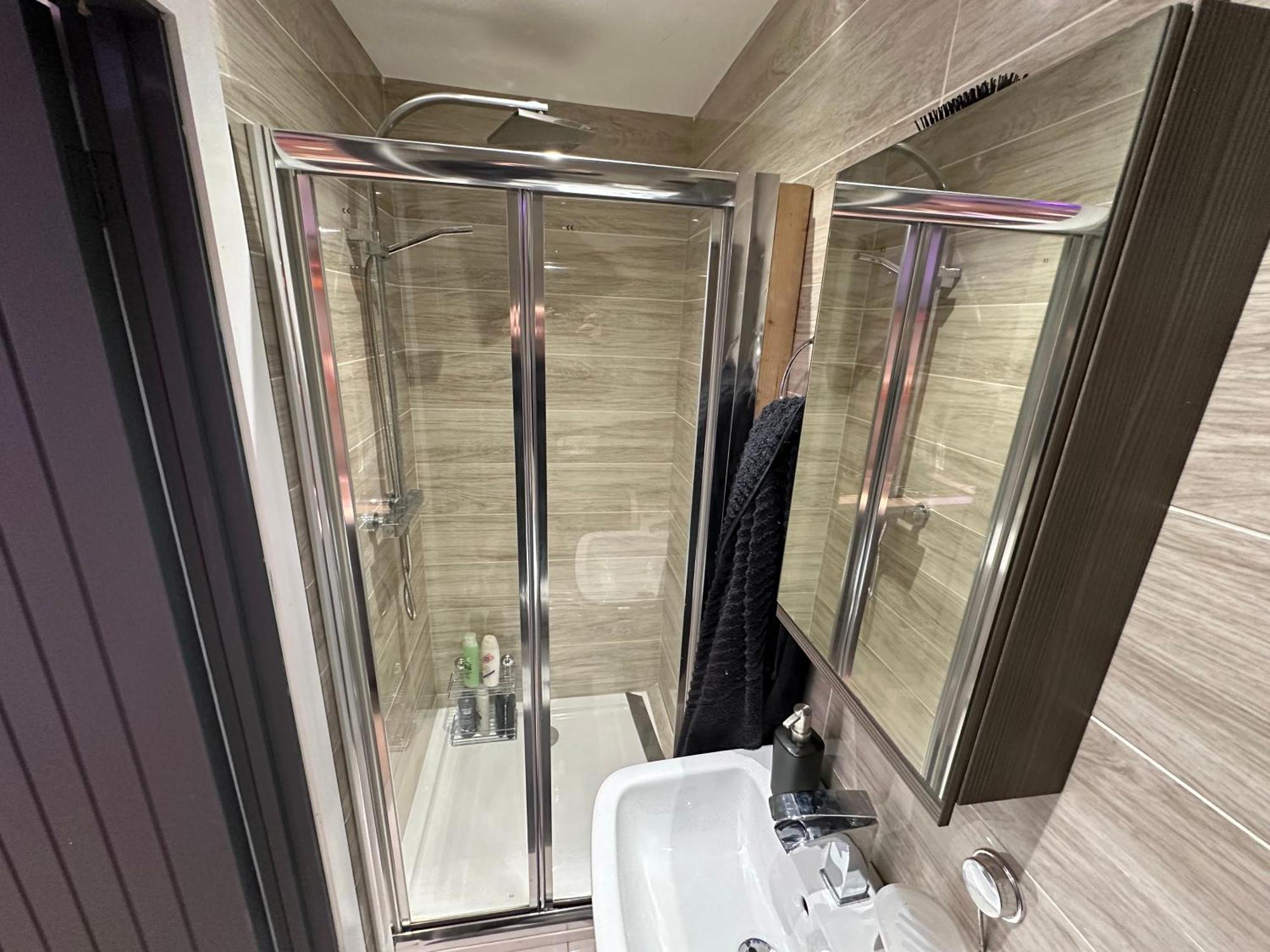 Apartment New York Style, Central, Canal River Don, 2 Levels, 6pp, Free Parking, 5g Wifi Sheffield