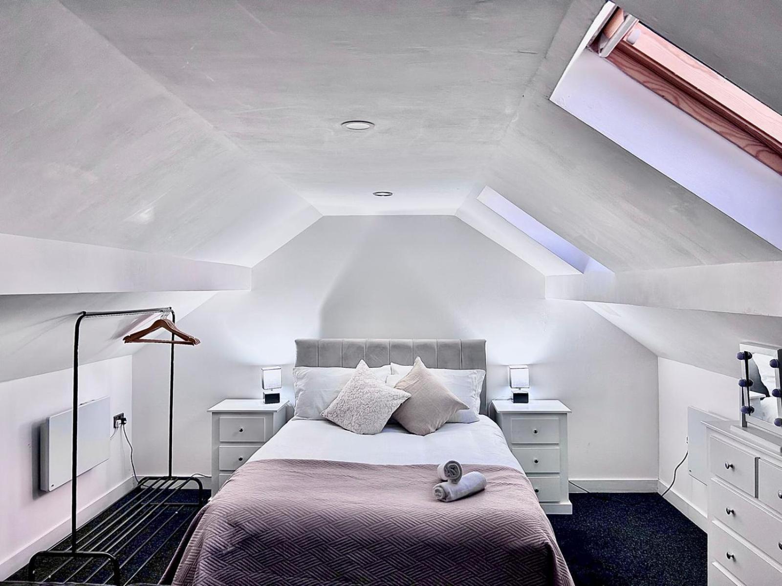 New York Style, Central, Canal River Don, 2 Levels, 6pp, Free Parking, 5g Wifi Apartment Sheffield