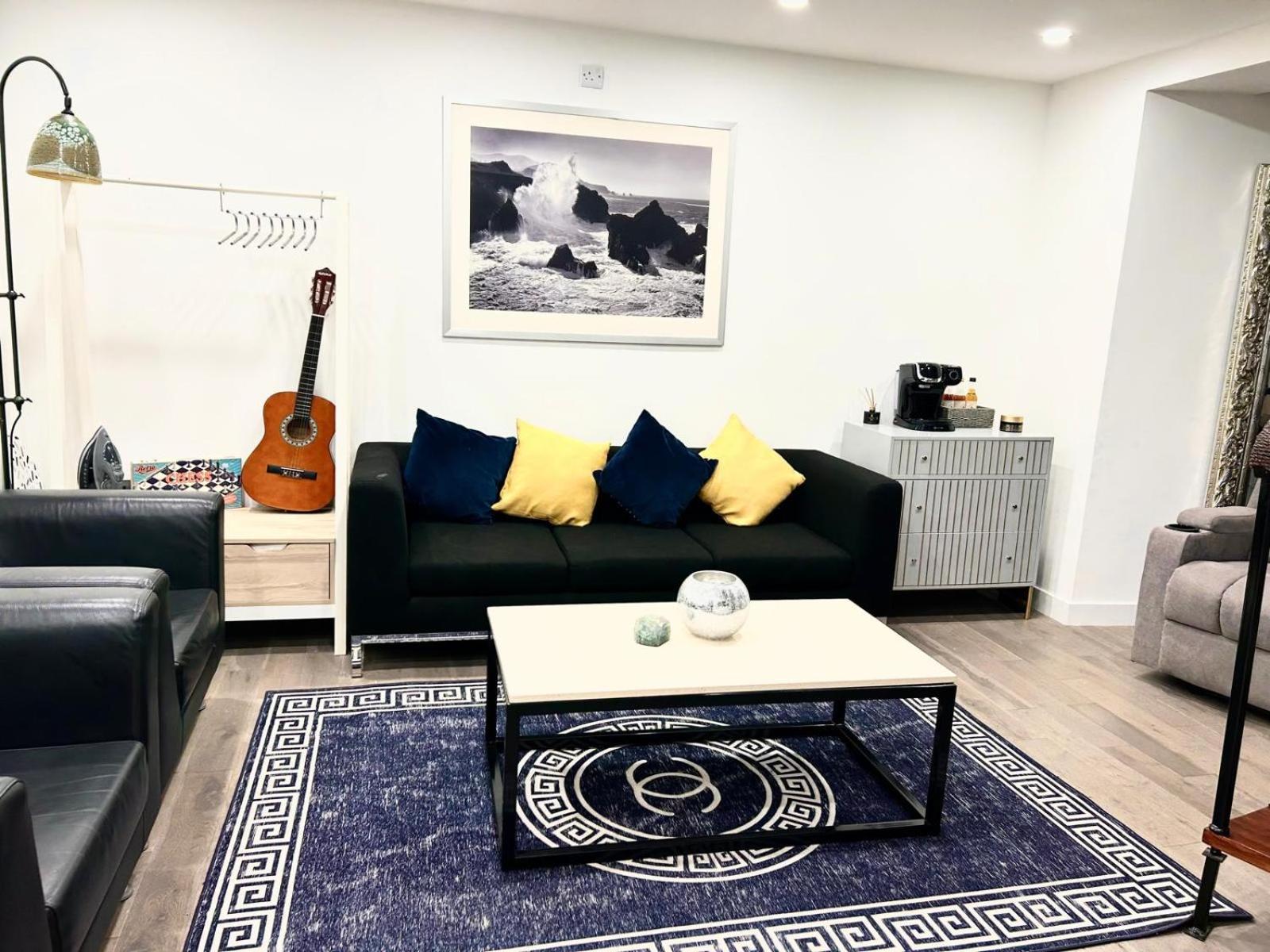 New York Style, Central, Canal River Don, 2 Levels, 6pp, Free Parking, 5g Wifi Apartment *